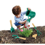 Hape - Gardening Tool Set