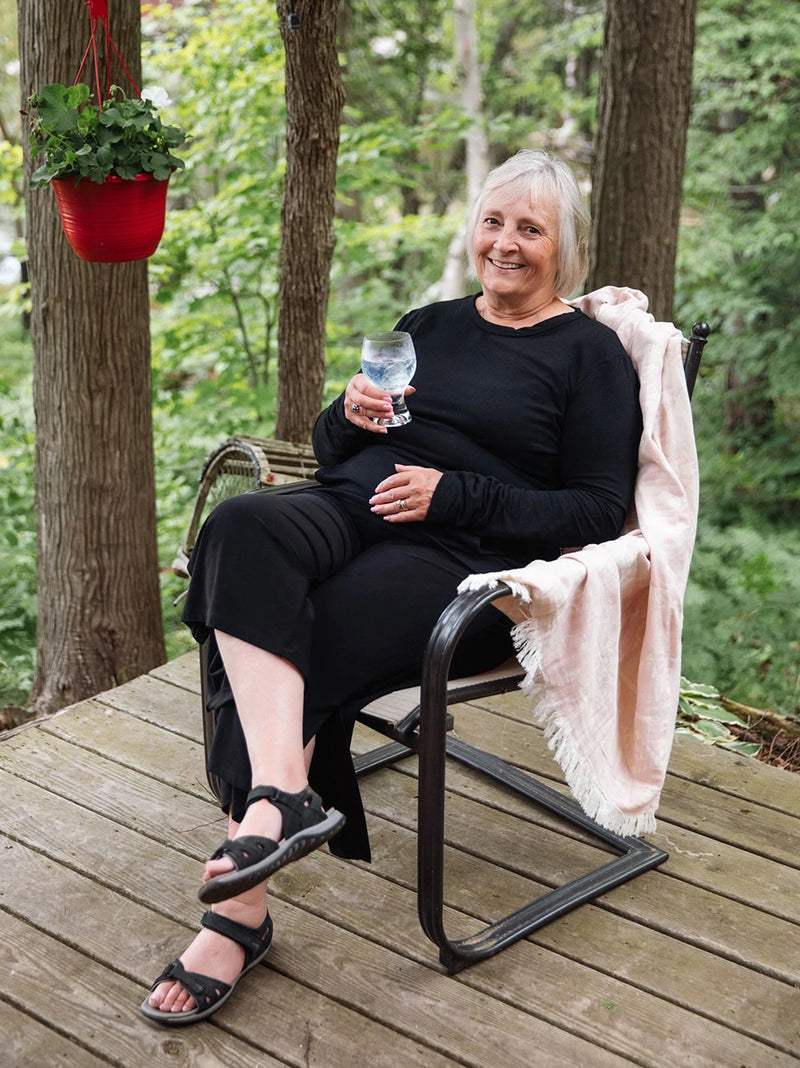 Blondie Apparel - Hillside Sweater Black