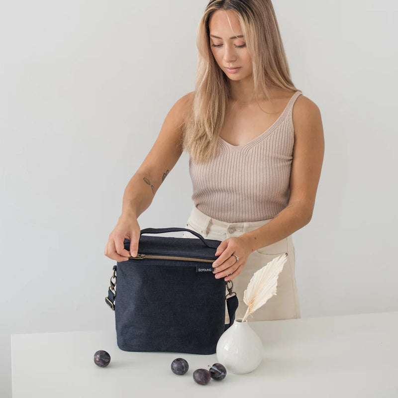 SoYoung - Linen  Lunch Poche - Navy